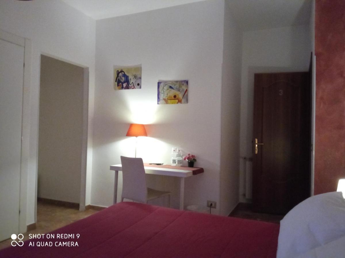 Bed & Breakfast Fontanarossa Airport -Private Parking- คาตาเนีย ภายนอก รูปภาพ